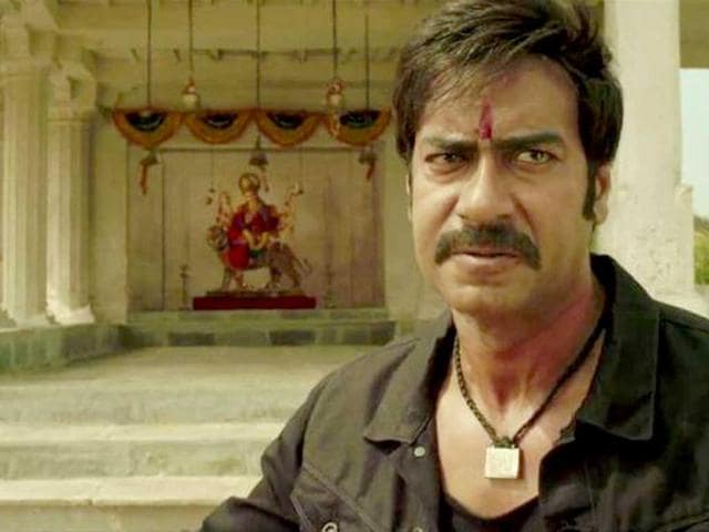 Ajay Devgn reaches out with Himmatwala | Hindustan Times