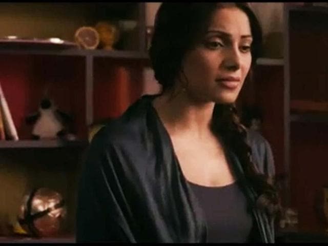 Critics Review Aatma Is Disappointing Hindustan Times It is about the inheritance of loss, a tableau of conflicting emotions played against a diabolic backdrop. critics review aatma is disappointing