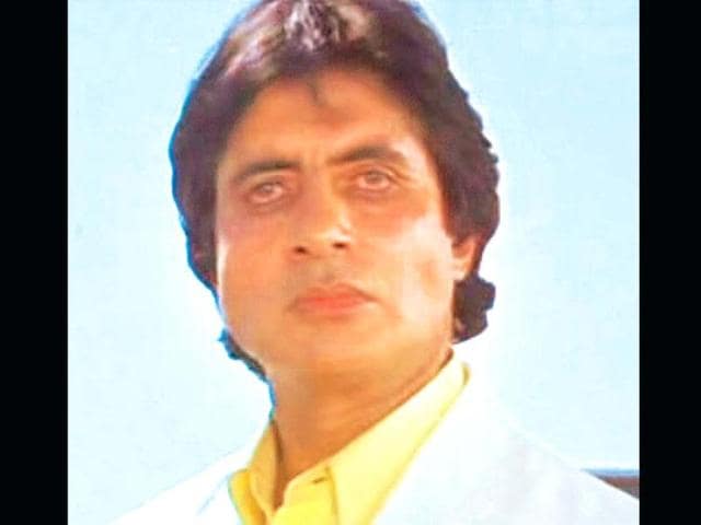 Amitabh Bachchan, the original Vijay Deenanath Chauhan in Agneepath (1990).