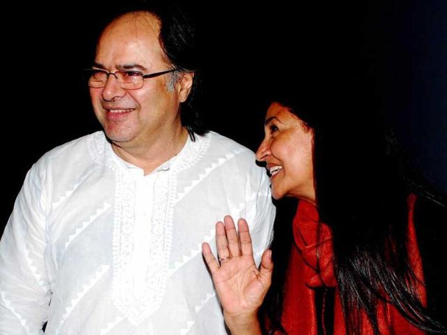 Deepti-Naval-and-Farooq-Sheikh-at-the-release-of-the-digitally-restored-version-of-her-film-Chashme-Baddoor-UNI-Photo Deepti-Naval-and-Farooq-Sheikh-at-the-release-of-the-digitally-restored-version-of-her-film-Chashme-Baddoor-UNI-Photo