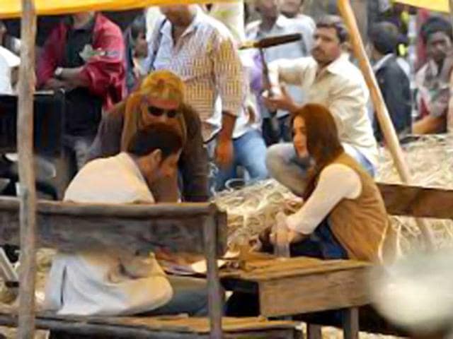 Kareena Kapoor and Ajay Devgn shooting for Prakash Jha's upcoming political drama Satyagraha.