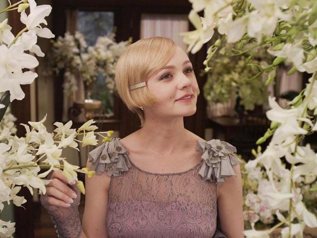 Carey Mulligan plays Nick's cousin Daisy.