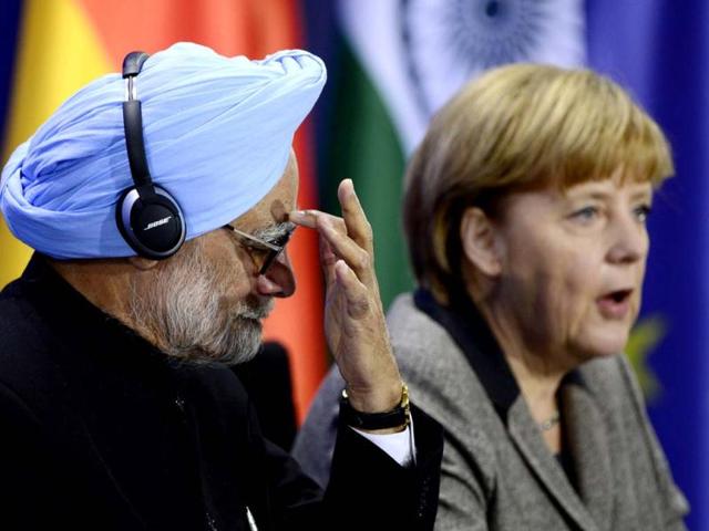 Prime Minister Manmohan Singh and German Chancellor Angela Merkel give a press conference at the Chancellery in Berlin. AFP photo
