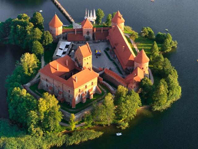 A-view-of-Trakai-castle-in-Lithuania-Photo-AFP-vikau-Shutterstock-com