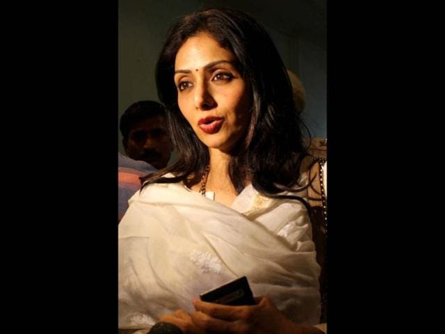 Actress Sridevi Kapoor speaks to media representatives after arriving in Amritsar late April 24, 2013. Sridevi visited the city to pay her respects at the Sikh Shrine The Golden Temple. (AFP Photo)