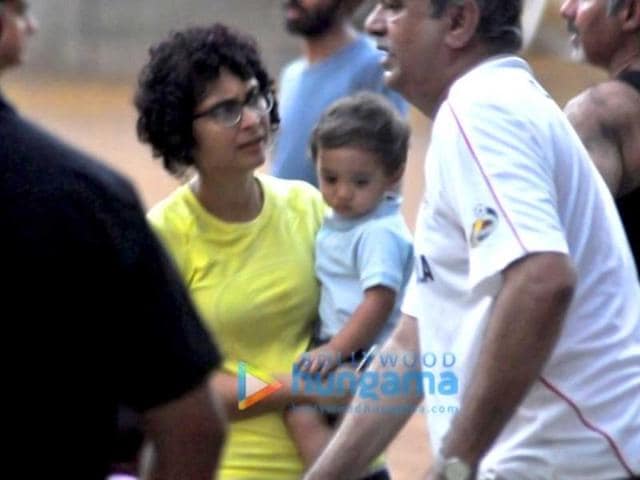 They used to say family that eats together stays together. So passé! Family that plays together bonds forever. (Photo courtesy: Bollywood Hungama) They used to say family that eats together stays together. So passé! Family that plays together bonds forever. (Photo courtesy: Bollywood Hungama)