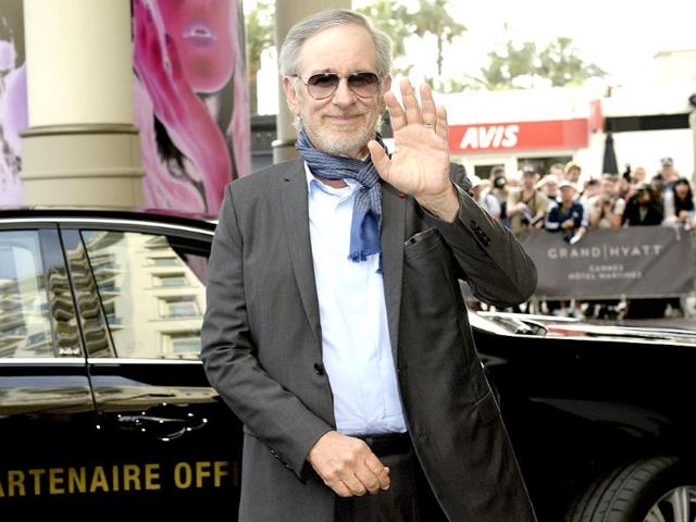 US director and President of the Feature Film Jury, Steven Spielberg arrives at the Martinez Hotel in Cannes to attend a photocall of the Jury on the eve of the 66th edition of the Cannes Film Festival. (AFP)