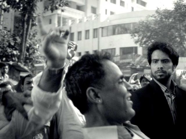 A lost Hemwant Tiwari as the crew captures the scene for Zindagi Bahut Khoobsurat Hai.