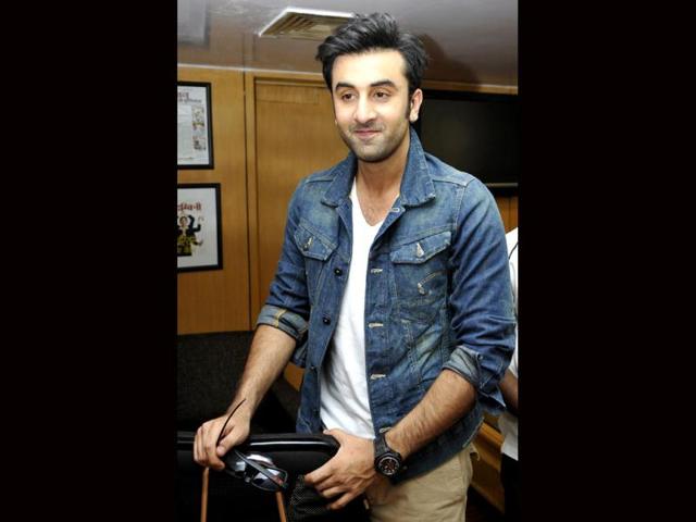 Look who's here! Ranbir Kapoor promotes YJHD