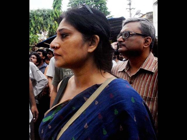 Actress Rupa Ganguly arrives to pay her last respects to film director Rituparno Ghosh at his residence in Kolkata on Thursday. (PTI Photo) Actress Rupa Ganguly arrives to pay her last respects to film director Rituparno Ghosh at his residence in Kolkata on Thursday. (PTI Photo)