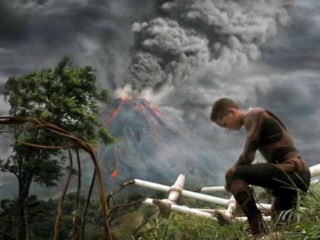 With Cypher injured, Kitai must embark on a perilous journey to signal for help. With Cypher injured, Kitai must embark on a perilous journey to signal for help.
