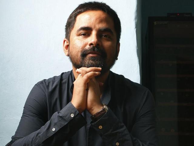 The classic hands-under-chin pose. (Photo: Raj K Raj and location courtesy: Olive Beach, Diplomat Hotel, Delhi)