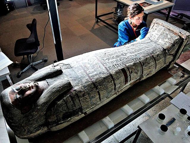 Dig-it-right-There-can-be-extremely-exciting-moments-in-the-lives-of-archaeologists-when-an-important-discovery-is-made Dig-it-right-There-can-be-extremely-exciting-moments-in-the-lives-of-archaeologists-when-an-important-discovery-is-made