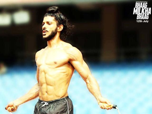Farhan Akhtar ina still from Bhaag Milkha Bhaag.