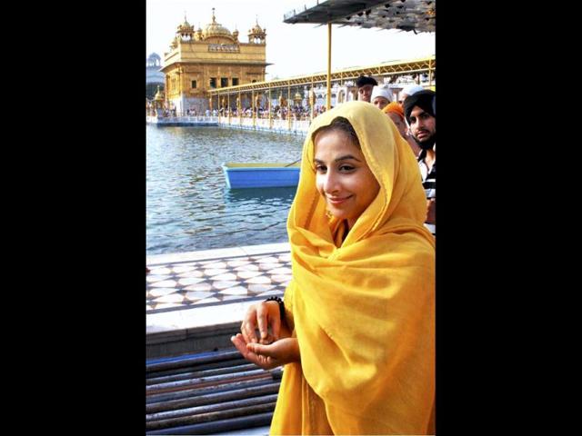 Shamita Shetty visits Golden Temple
