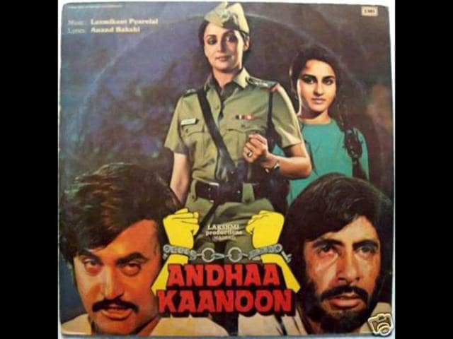 Andha kanoon full on sale movie amitabh bachchan rajinikanth