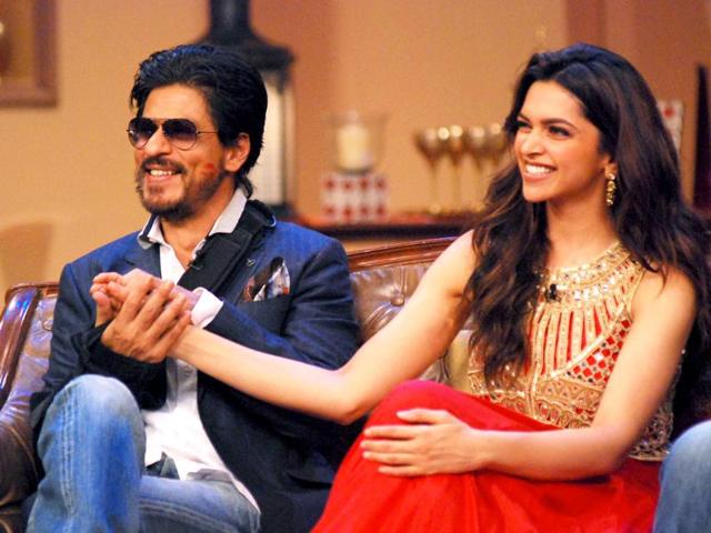 Shah-Rukh-Khan-Deepika-Padukone-and-Chennai-Express-director-Rohit-Shetty-have-visited-sets-of-several-TV-shows-recently-to-promote-their-upcoming-film-They-dance-with-Drashti-Dhami-and-Vivian-Dsena-on-sets-of-Madhubala-Ek-Ishq-Ek-Junoon-Browse-through-Photo-Facebook-iamsrk