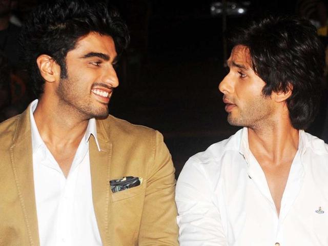 Let's enjoy the vacation: Arjun Kapoor and Shahid Kapoor during the opening press conference of the 14th IIFA at The Venetian hotel in Macau. (AFP Photo)