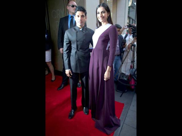 The Bhaag Milkha Bhaag duo make quite the appearance at the London premiere