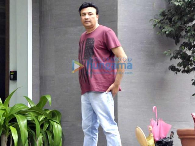 Anu Malik shows up