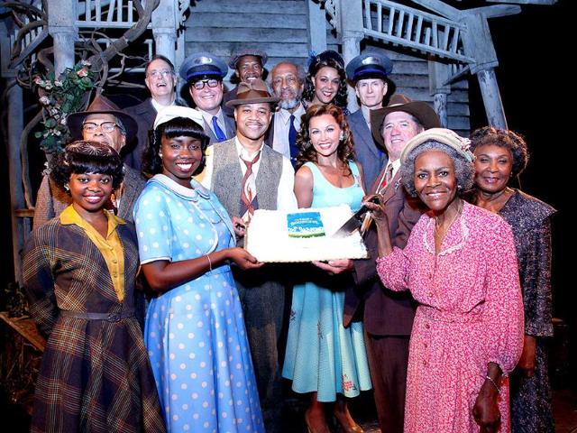 (L-R) Adepero Oduye, Cuba Gooding Jr., Vanessa Williams, Tom Wopat, Cicely Tyson and the cast attend The Trip To Bountiful 100th Performance Celebration at Stephen Sondheim Theatre in New York City. AFP