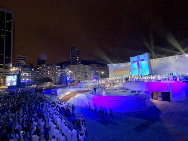 A general view of the altar during he inaugural World Youth Day Mass on Copacabana beach in Rio de Janeiro, Brazil, Tuesday, July 23, 2013. A cold rain Tuesday night didn't stop upward of 500,000 faithful from gathering on to mark the event. (AP Photo)