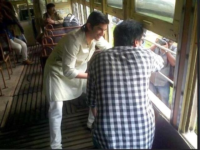 Sushant Singh Rajput who, dressed as a bhadralok (educated Bengali), looked nothing like his usual self during the shoot. (Photo: Twitter/byomkeshbakshy)