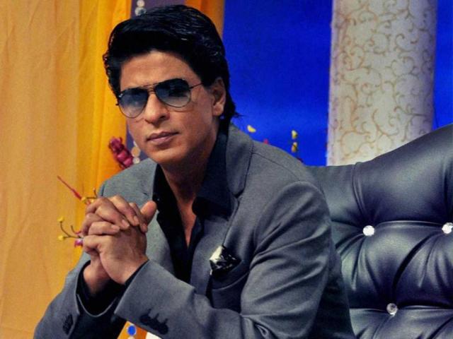 Shahrukh promoting his film on the sets of a TV serial