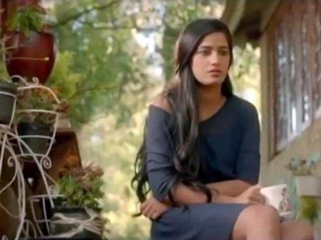 Poonam Pandey trying to act in her debut thriller Nasha?