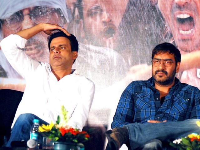Manoj Bajpai and Ajay Devgn don't look too thrilled.
