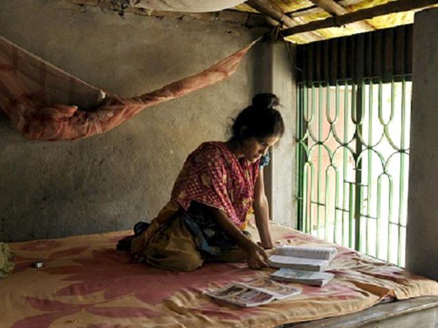 Sabina-Khatun-a-class-nine-student-at-her-house-in-Haridevpur-village-West-Bengal-She-dropped-out-from-school-after-the-attack-due-to-fear-Photo-by-Ashok-Nath-Dey-Hindustan-Times Sabina-Khatun-a-class-nine-student-at-her-house-in-Haridevpur-village-West-Bengal-She-dropped-out-from-school-after-the-attack-due-to-fear-Photo-by-Ashok-Nath-Dey-Hindustan-Times
