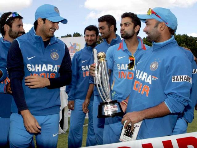 Indian-captain-Virat-Kohli-celebrates-with-teammates-after-winning-the-final-game-of-the-five-match-ODI-series-against-hosts-Zimbabwe-at-the-Queens-Sports-Club-in-Bulawayo-AFP-Photo