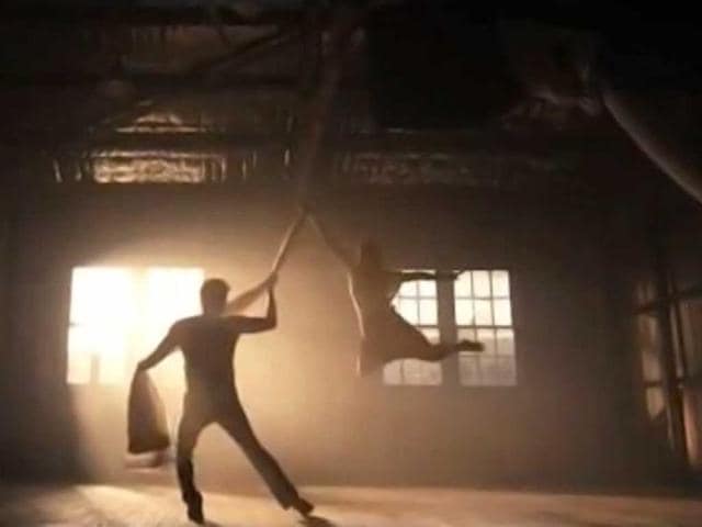 Kisna-style rope dance?