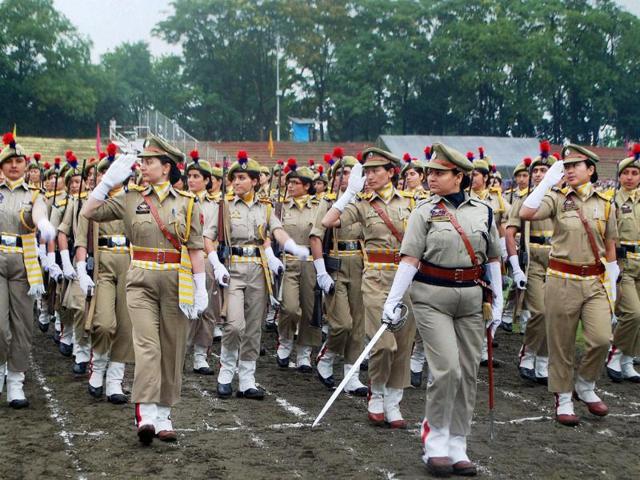 A contingent of Jammu and Kashmir policewomen marching past during Independence day celebrations at Bakshi Stadium in Srinagar. (PTI Photo)