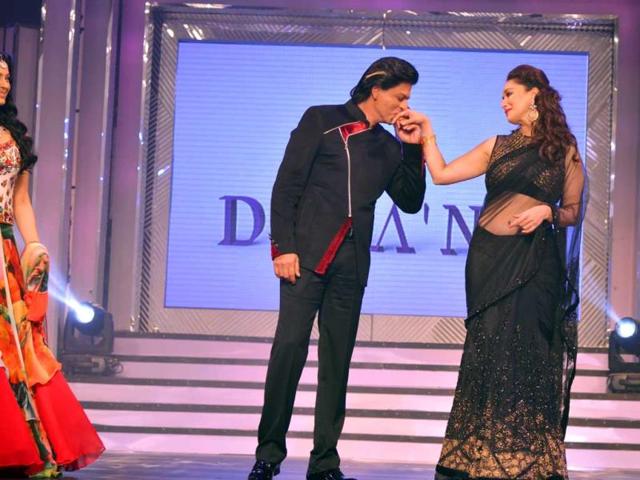 SRK with Madhuri Dixit. SRK with Madhuri Dixit.