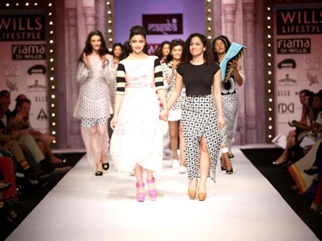 Alia and Masaba hand-in-hand.