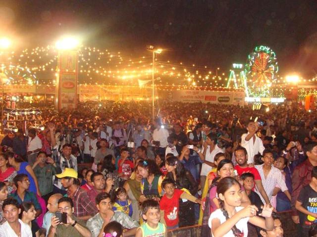A view of Lal Qila Maidaan on Dussehra.