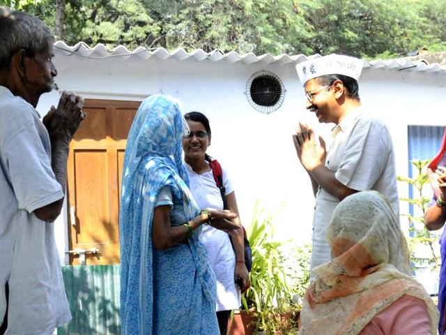 AAP leader Arvind Kejriwal during a meeting at Sunehari Bagh road in New Delhi. (HT Photo/ Sunil Saxena)