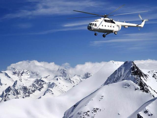 Heli-skiing-bypasses-resort-crowds-for-the-thrills-of-untamed-backcountry-peaks-Photo-AFP-Lizard-shutterstock-com Heli-skiing-bypasses-resort-crowds-for-the-thrills-of-untamed-backcountry-peaks-Photo-AFP-Lizard-shutterstock-com