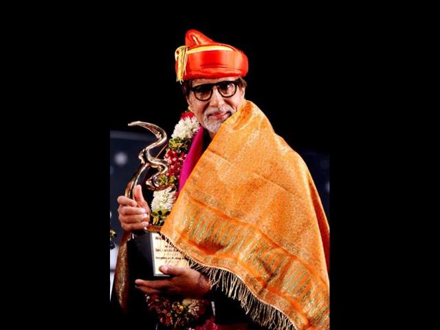 Amitabh Bachchan Learns Marathi Hindustan Times What do we call mom's parents , i mean nana and nani ?? hindustan times