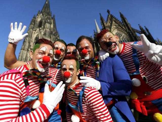 Carnival revellers celebrate the start of the carnival in Cologne. In many parts of Germany people marked the official start of Carnival. (Reuters Photo)