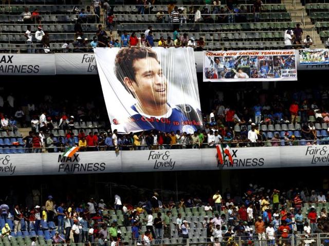 Fans watch as Sachin Tendulkar plays during his last and 200th Test match against West Indies at Wankhede Stadium. (Ajay Aggarwal/ HT photo)
