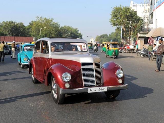 An Armstrong Siddeley Lancaster car with over 300,000 kilometres on its odometer, driven by Rajesh Ghanshyam Nath is pictured during the Vintage Car Rally in Ahmedabad. (AFP Photo)