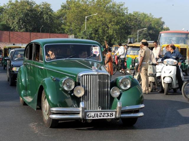 A 1949 Jaguar Mark 5 car driven by Vijay Shah is pictured during the Vintage Car Rally in Ahmedabad. (AFP Photo)