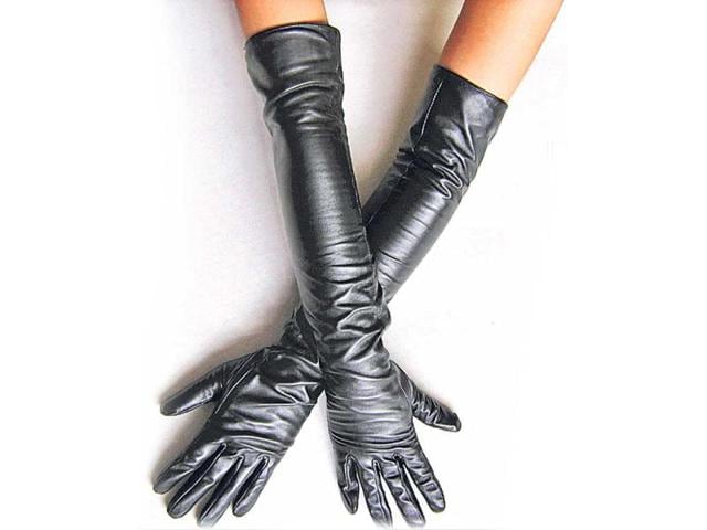 Here're more glove options that you might like! If that’s not badass, we don’t know what is! For those daring nights when you are indulging in your strawberry martini in your best Audrey Hepburn mode. Buy from aliexpress.com for Rs 1,000.