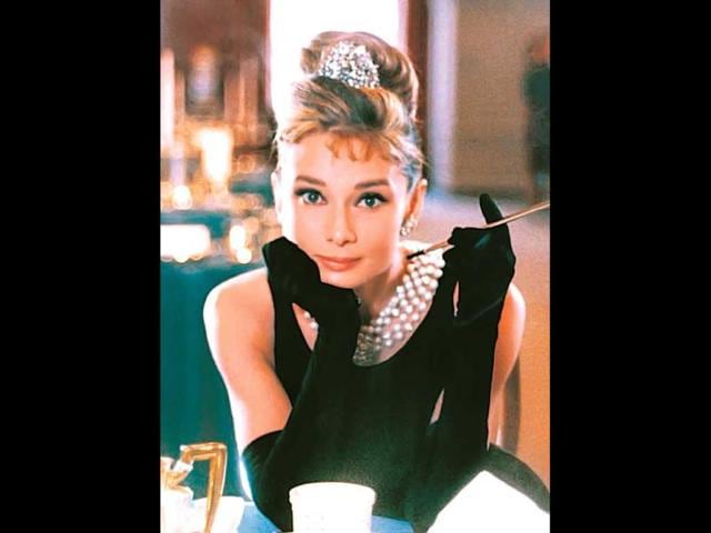 Audrey Hepburn's classic evening glovesOld Hollywood glam is made of Sinatra croons, technicolour boom and of course, style that stealthily yet consistently seeps into the present. We love Opera evening gloves that ride up high on the arms, and add a big, instant dose of drama.