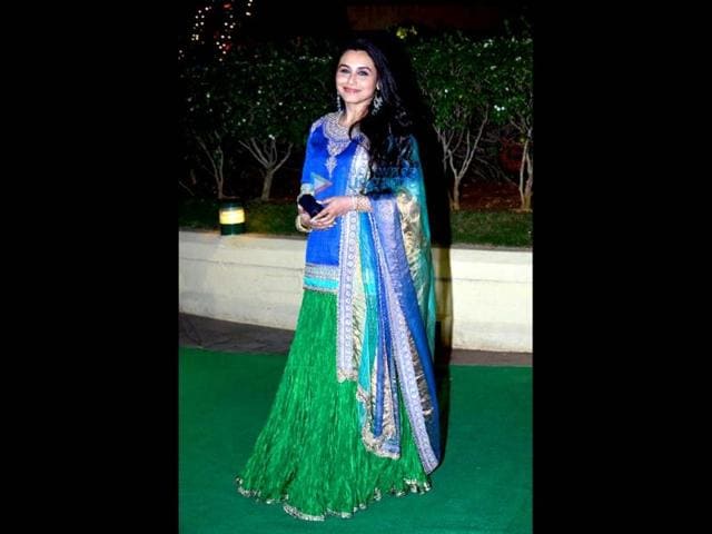 Rani Mukherji made a colourful statement at Vishesh Bhatt's reception.
