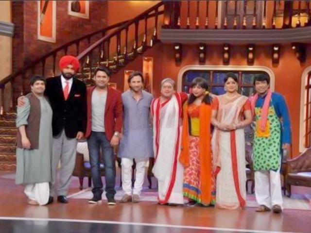Saif Ali Khan poses with the crew on the sets of Comedy Nights with Kapil.