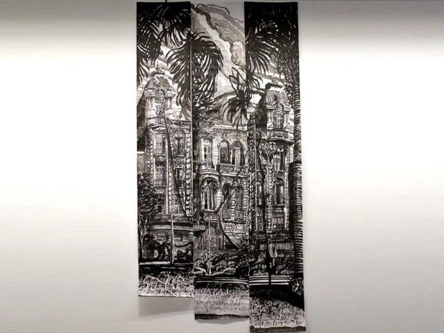 He juxtaposes in figurative motif, landscapes, architectures, characters, the rubbing of real elements which are at his disposal around him.