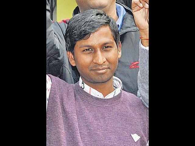 Brother-of-late-Santosh-Koli--newly-elected-AAP-MLA-from-Seemapuri-constituency-Dharmendra-Singh-Koli-who-was-the-original-choice-for-Seemapuri-HT-Photo
